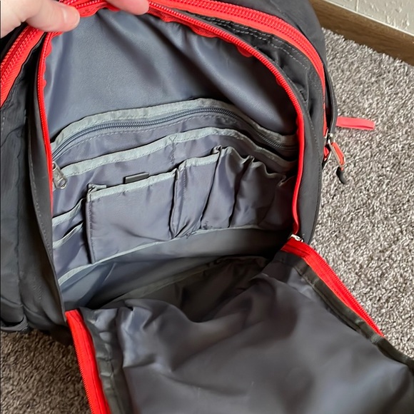 The North Face Borealis Backpack - Picture 9 of 13